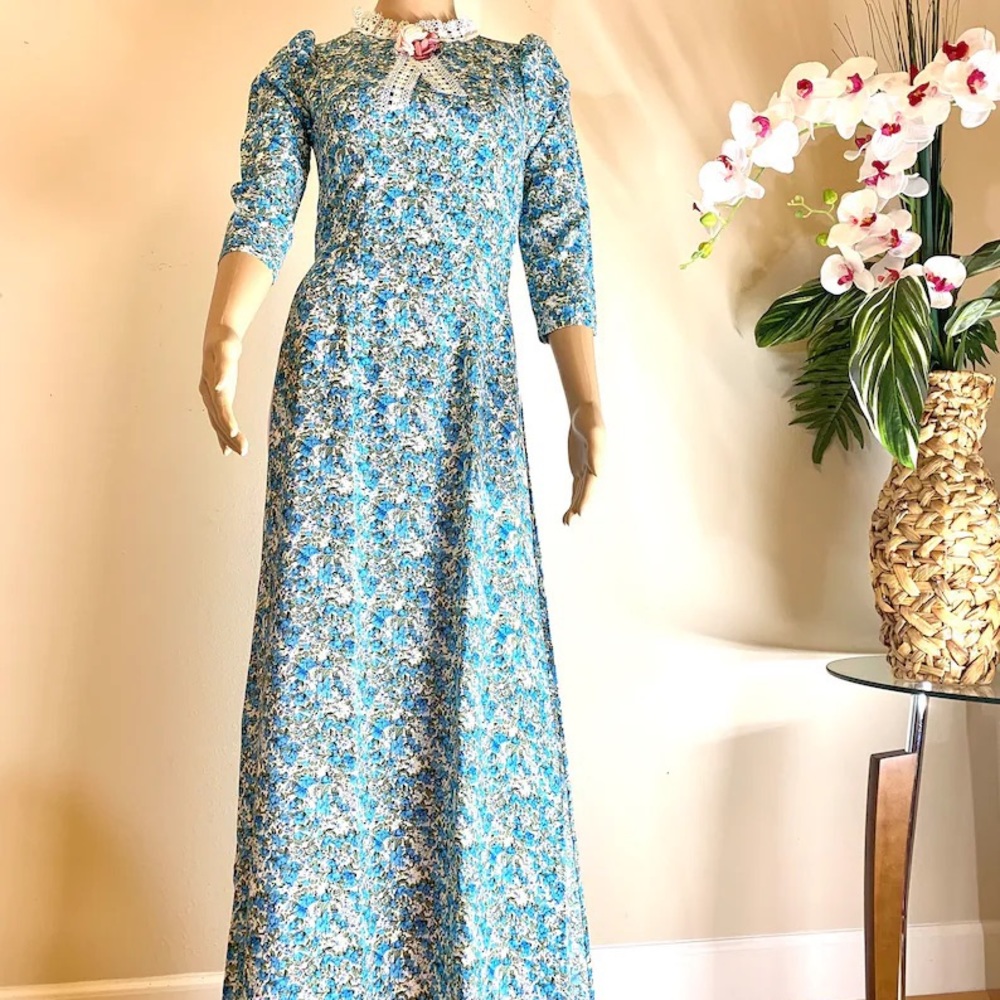 Blue Ao Dai Vietnamese Silk Long Dress with Pants (#0274